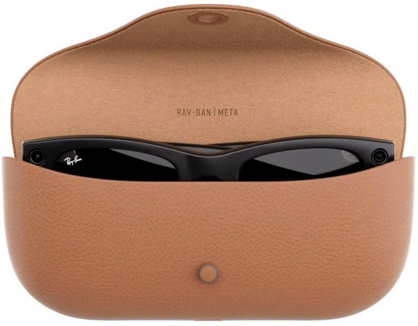 Ray-Ban Meta - Wayfarer Smart Glasses with Meta AI - Image 4